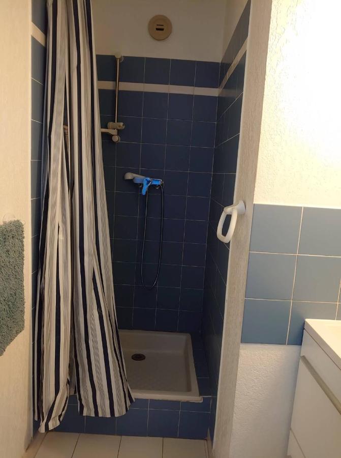 4Rb4 Appartement Type T2 Bord De Mer Acces Plage Direct كولِيورْ المظهر الخارجي الصورة